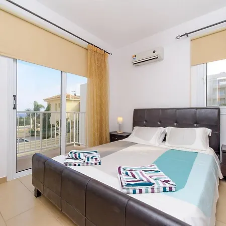 Villa Petra Aq Pv5 فيلة