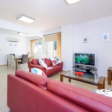 فيلة Villa Petra Aq Pv5 *