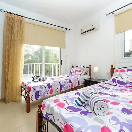 فيلة Villa Petra Aq Pv5 بروتاراس